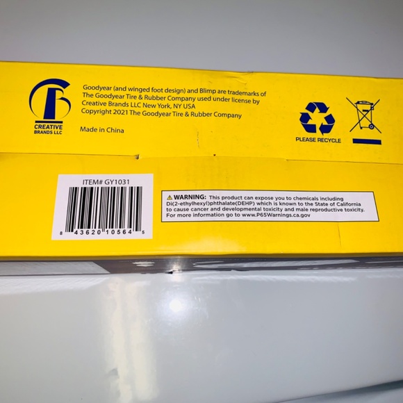 GoodYear HIGH Powered Compact Vacuum - Picture 4 of 5